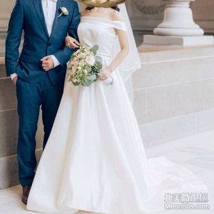 Off-shoulder Satin Wedding dress - White/Off White